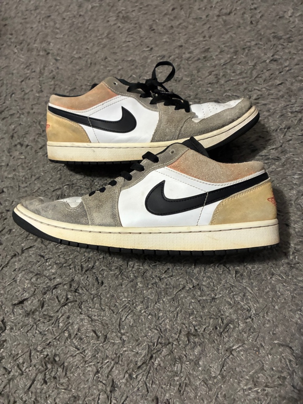 Jordan 1 low flight club